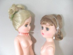 2 fashion dolls_01